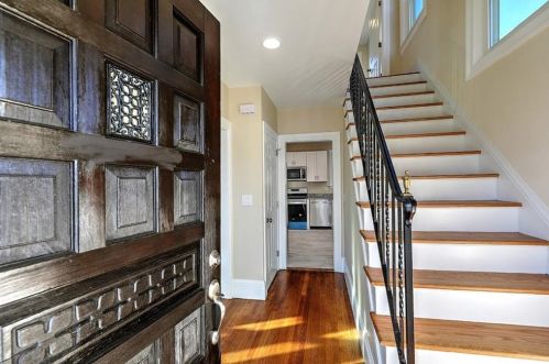65 Glen Ave, Providence, RI 02905-3703