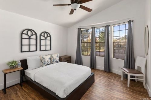 39970 Calle Bellagio, Temecula CA  92592-8620 exterior