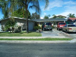 2451 Palm Ave, Orange, CA 92867-7824