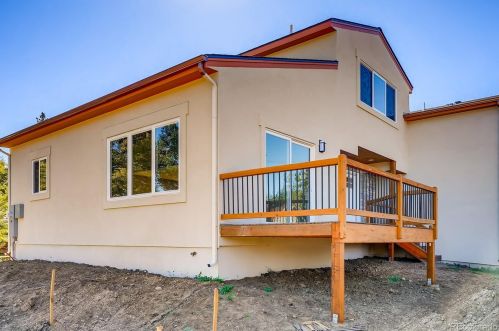 8672 49th Pl, Arvada, CO 80002-4244