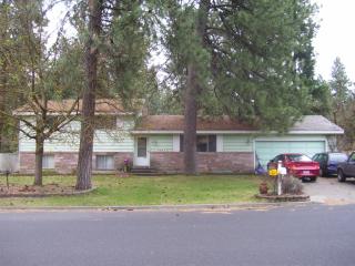 10602 Mayberry Dr, Spokane, WA 99218-1528