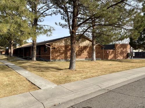 2110 Chautard Dr, Pueblo, CO 81005-2696