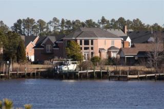 1953 Lancing Crest Ln, Chesapeake, VA 23323-6649