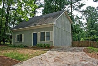 190 Round Table Ct, Athens, GA 30606-1235