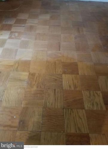 11106 Oak Leaf Dr, Silver Spring MD 20901-1310 exterior