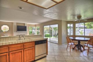 9 Barcelona, Irvine CA  92614-5315 exterior