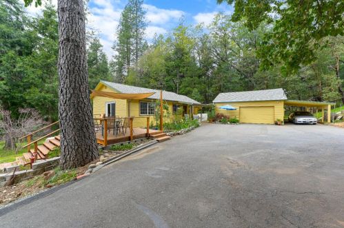 2630 Kingfisher Ln, Snowline Camp, CA 95709-9744