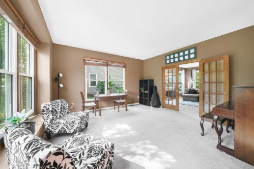 173 Ashcroft Dr, Lemont, IL 60490-4538