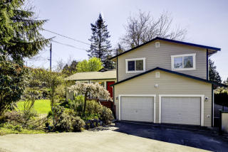 6155 187th St, Bothell, WA 98028-3221