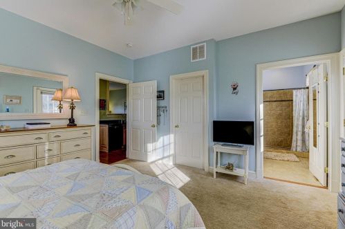 2407 Starcrest Dr, Silver Spring MD 20904-5459 exterior