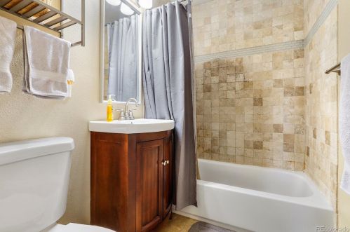 5025 Delaware St, Englewood CO 80110-6613 exterior