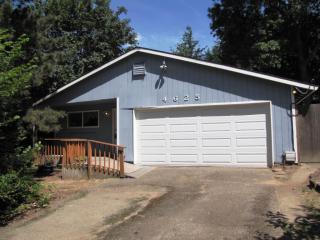 4625 Brugger St, Portland OR  97219-5249 exterior
