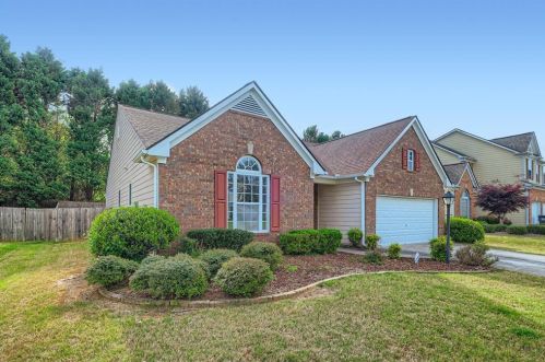3321 Coach House Ct, Conyers, GA 30013-6391
