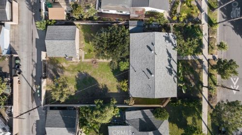 218 Mountain View St, Santa Ana, CA 92703-4021