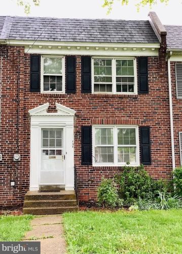735 Marshall St, Lancaster, PA 17602-4621