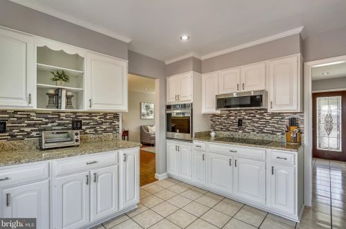 12706 Rigdale Ter, Silver Spring MD 20904-1525 exterior