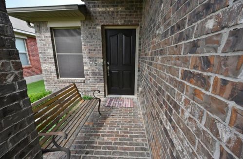 5036 Britton Ridge Ln, Fort Worth TX  76179-4293 exterior