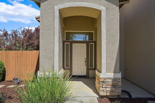 3501 Cap Rock Way, Rancho Cordova, CA 95670-6954
