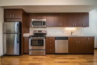 3916 Corbett Ave, Portland OR  97239-4304 exterior