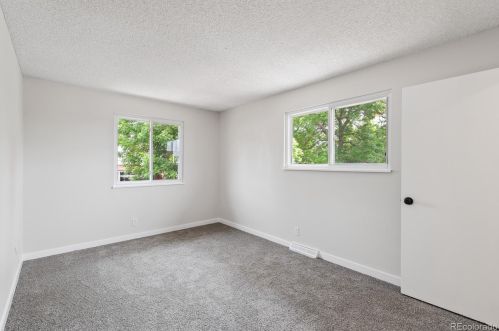 9747 Lane St, Denver CO  80260-5956 exterior