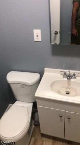 25 Sharon Ave, Irvington, NJ 07111-3536