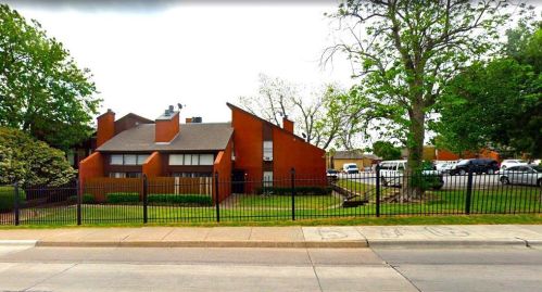 7152 Fair Oaks Ave, Dallas TX  75231-6159 exterior