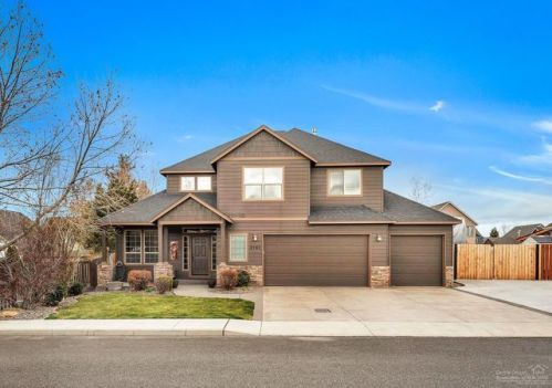 2187 Quince Pl, Eagle Crest OR  97756-1095 exterior