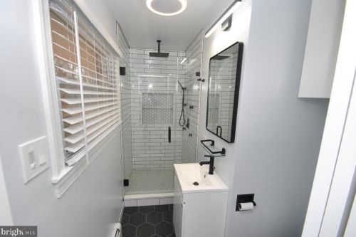 412 Streamside Dr, Fallston MD  21047-2806 exterior