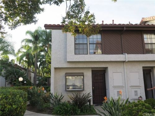 261 Lanai Ln, Placentia, CA 92870-6040