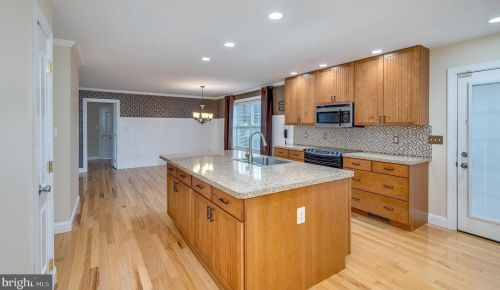 20 Nansfield Dr, Harpers Ferry WV 25425-3198 exterior