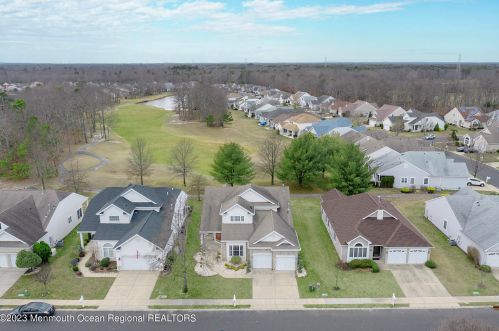 54 Baltusrol Dr, Jackson Twp, NJ 08527-4012