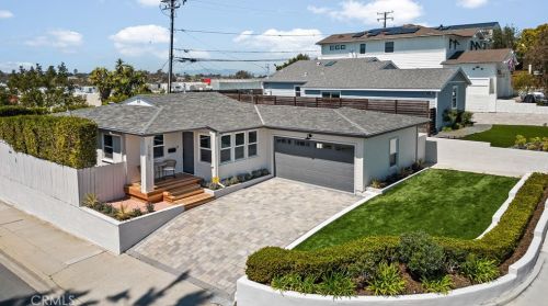 1151 Magnolia Ave, Manhattan Beach, CA 90266-5214