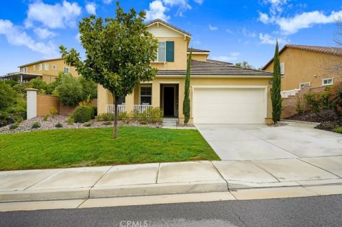 44260 Nighthawk Pass, Temecula CA  92592-1388 exterior