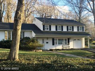 9215 Christopher St, Fairfax, VA 22031-3080