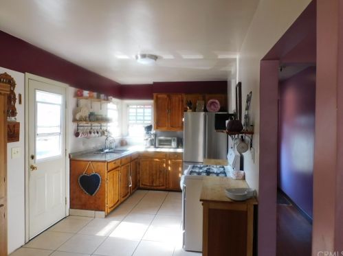 2933 Via San Delarro, Montebello, CA 90640-2233
