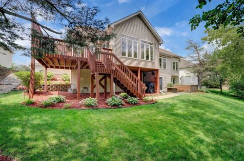 731 Heron Ave, Saint Paul MN  55128-5384 exterior