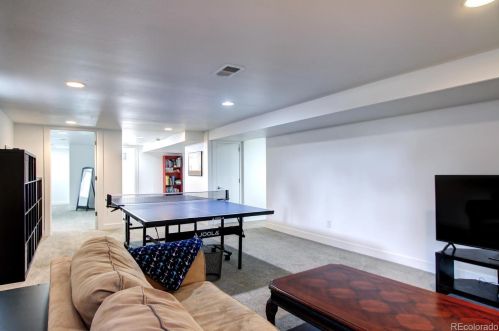 1520 Xanthia St, Denver CO  80220-2218 exterior