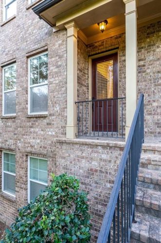 2149 Havenwood Trl, Atlanta GA  30319-4018 exterior