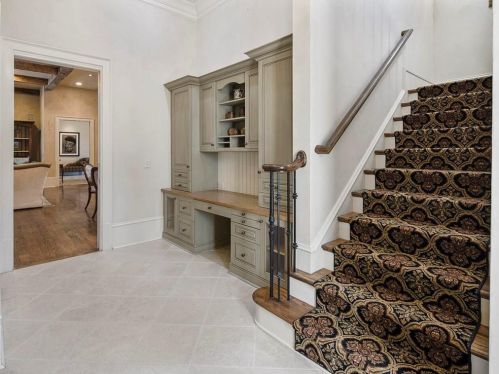5540 Lake Island Dr, Atlanta GA  30327-4832 exterior