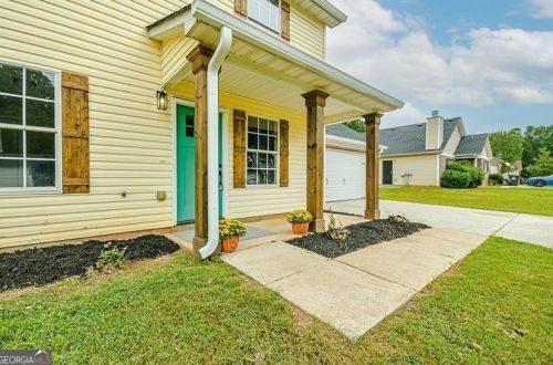 5484 Denny Dr, Atlanta GA  30349-5223 exterior