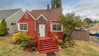213 60th St, Tacoma, WA 98408-6419