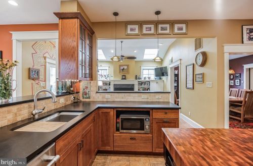 124 Smt Ave, Haddonfield NJ 08033-3315 exterior