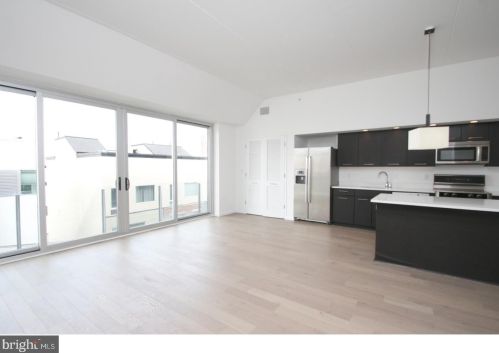 603 American St, Philadelphia, PA 19147-2303