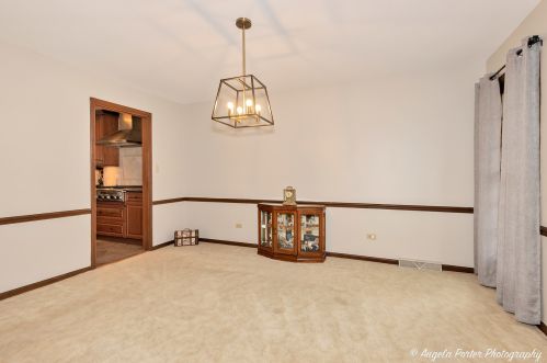 950 King Richards Ct, Bannockburn IL  60015-2627 exterior