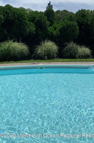 14 Cornell Ct, Tinton Falls NJ 07724-9720 exterior