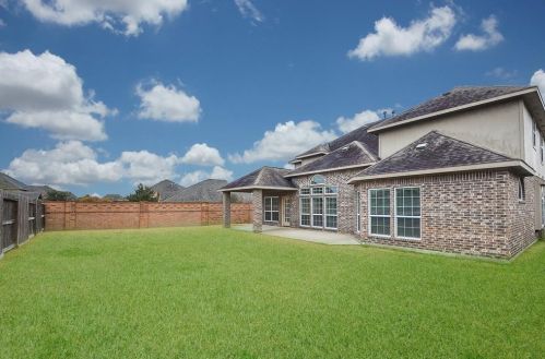 23902 Via Renata, Richmond TX 77406-7803 exterior