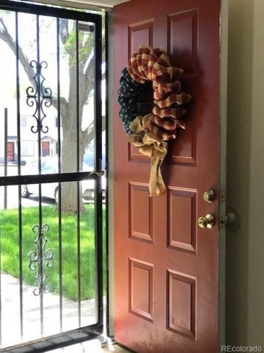 17687 Loyola Dr, Aurora, CO 80013-3126