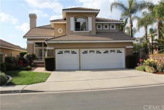 925 Tristania Ln, Anaheim, CA 92808-1427