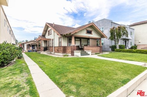 129 Cedar St, Glendale CA  91205-1207 exterior