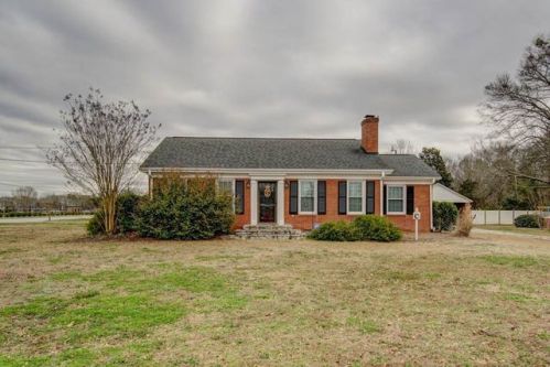 103 Lasalle Ct, Woodruff, SC 29388-9510